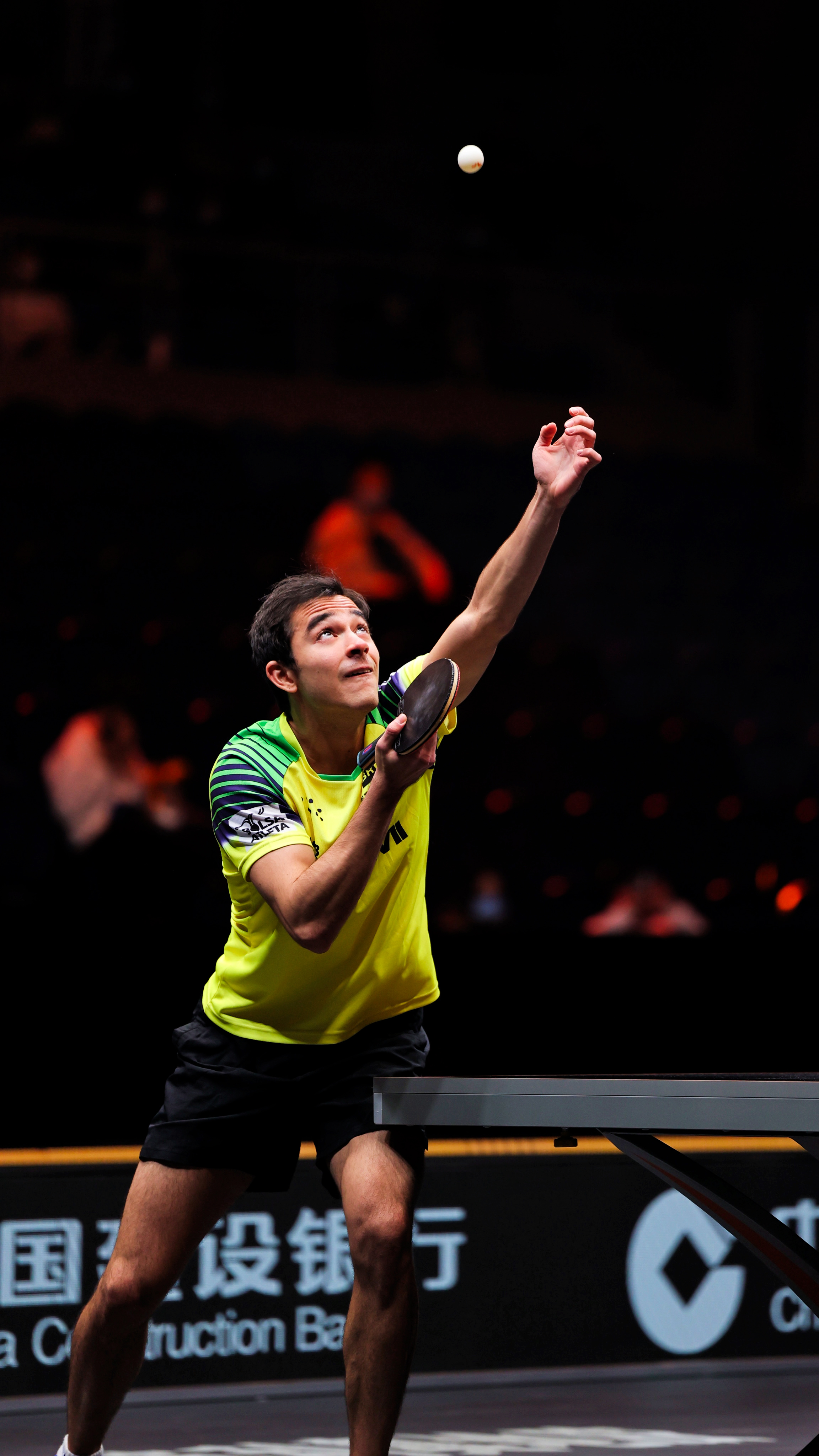 九游-蒂姆在日本队比赛中反败为胜，比赛局势复杂引发热议！