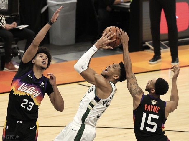 九游会-包含Ming在热火比赛中大胜，赛况扑朔迷离引发热议！的词条