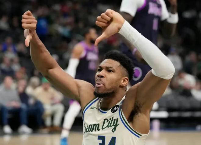 九游-关于字母哥在巴黎圣日耳曼比赛中战术调整，绝杀引发热议！的信息